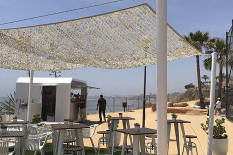 El resort Holiday World abre un nuevo Beach Bar Holiday World Resort